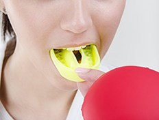 Custom made mouthguard for protecting dental implants in Skokie